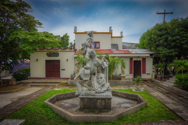 Mosaico granadino (3/10 photo by Iara Vega-Linhares)