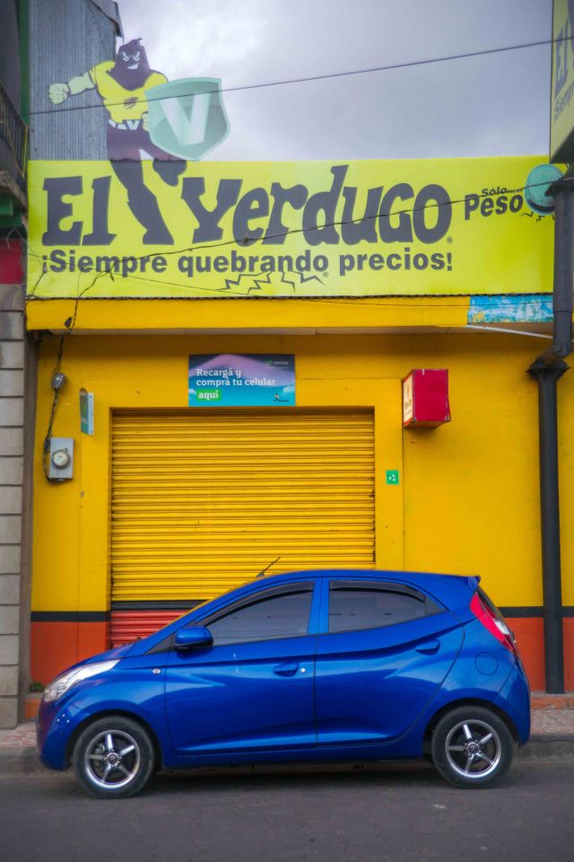 Jinotega cromático-comercial (6 de 10) by Iara Vega Linhares