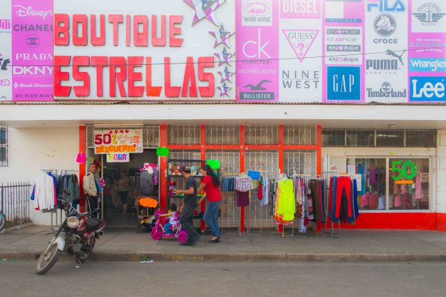 Jinotega cromático-comercial (5 de 10) by Iara Vega Linhares